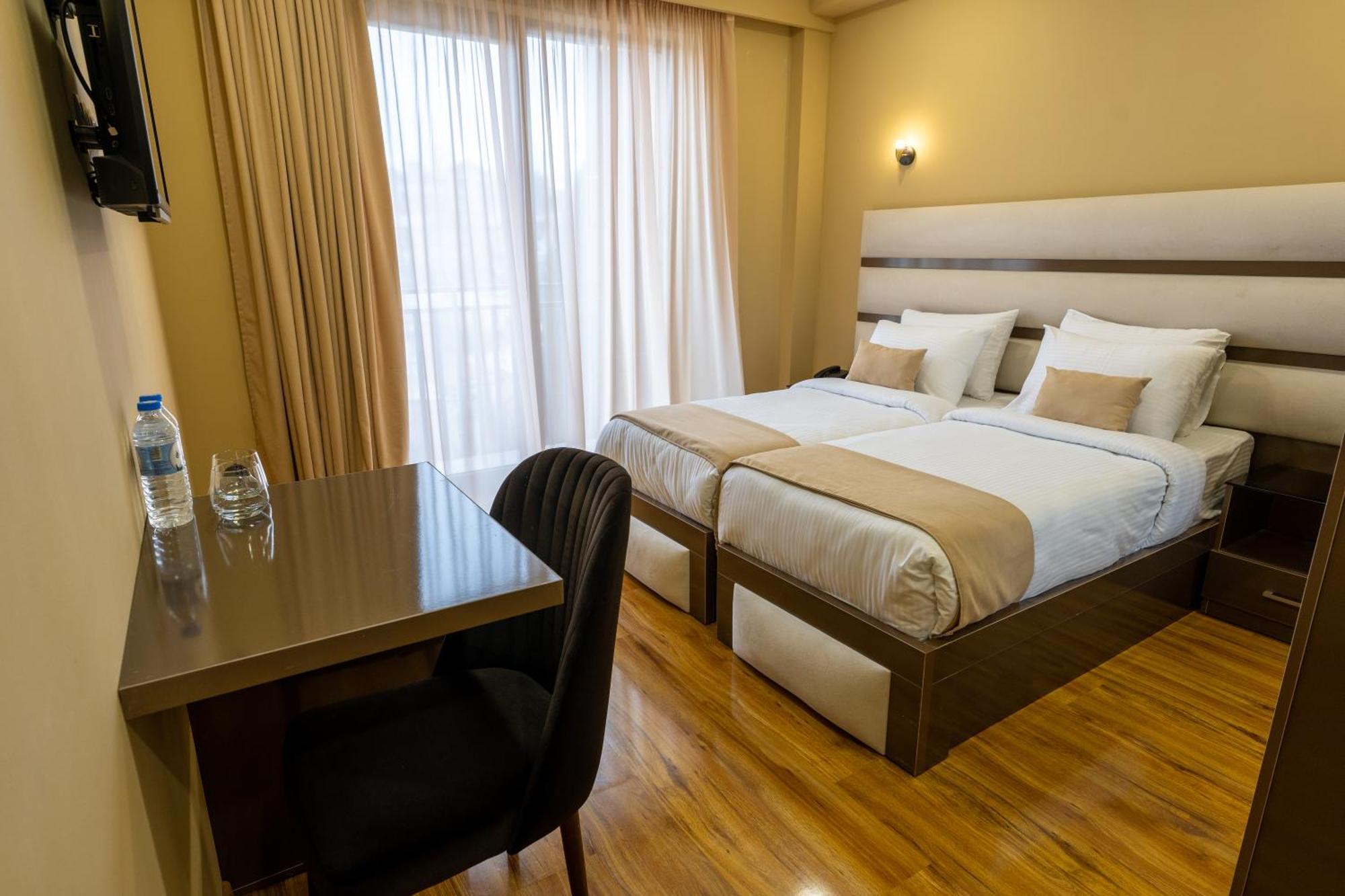 Hotel Residence Plaza Tbilisi Zimmer foto